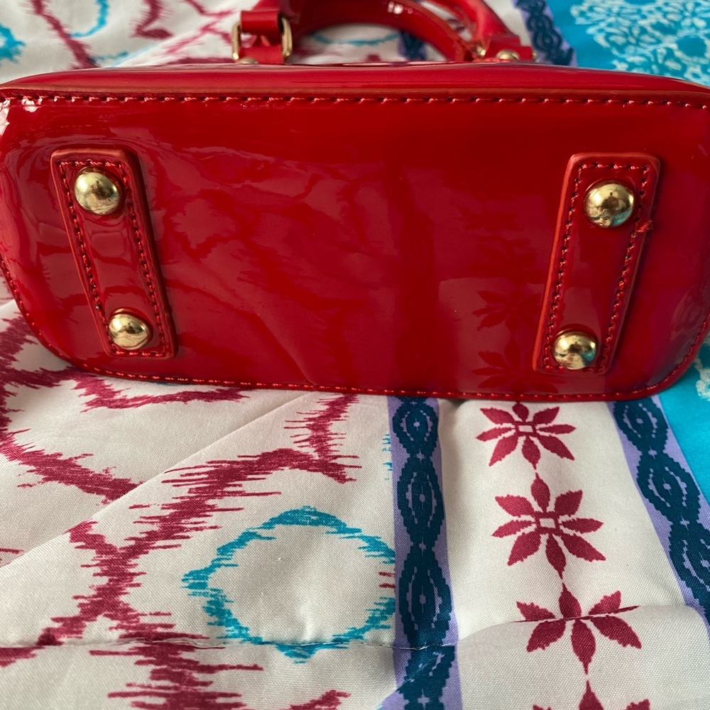 Red Mini Purse - Picture 2 of 4